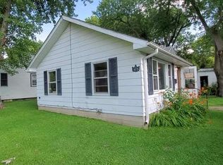 415 Thompson St, Ottawa, IL 61350