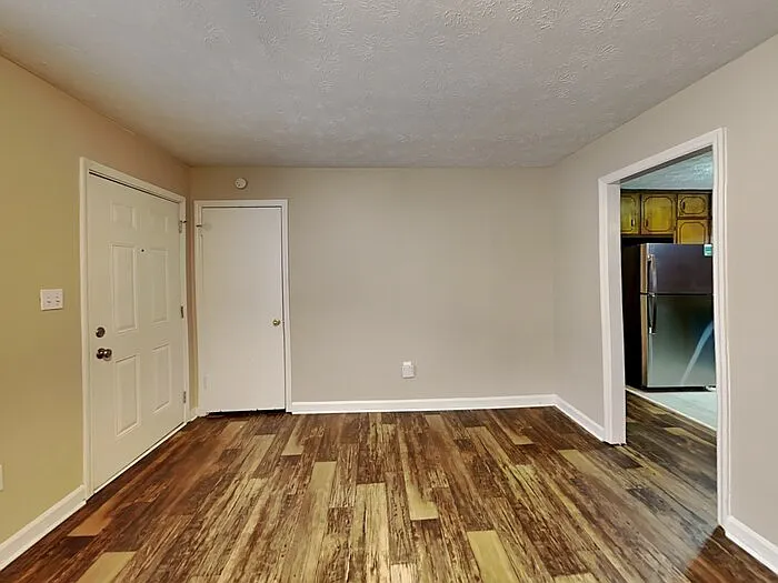 1811 Wendell Way — Photo 5