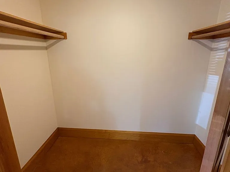 544 NE Thompson St — Photo 21