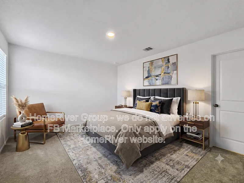 4 bed, 2.0 bath, 1656 sqft, $2,095 — Photo 4