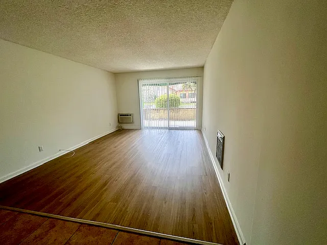 433 Pioneer Drive — Photo 16