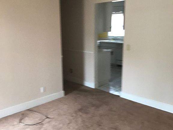 Living Room-New Carpet 