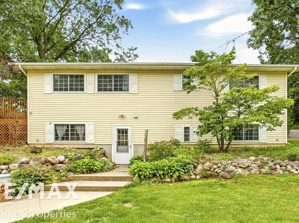 594 Lou Alice Dr, Columbiaville, MI 48421