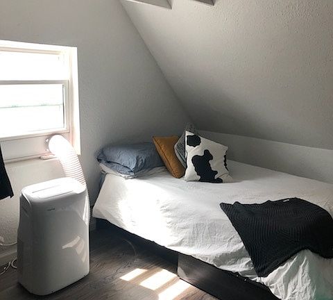 5th image of 1263 N Clarkson St #10470815