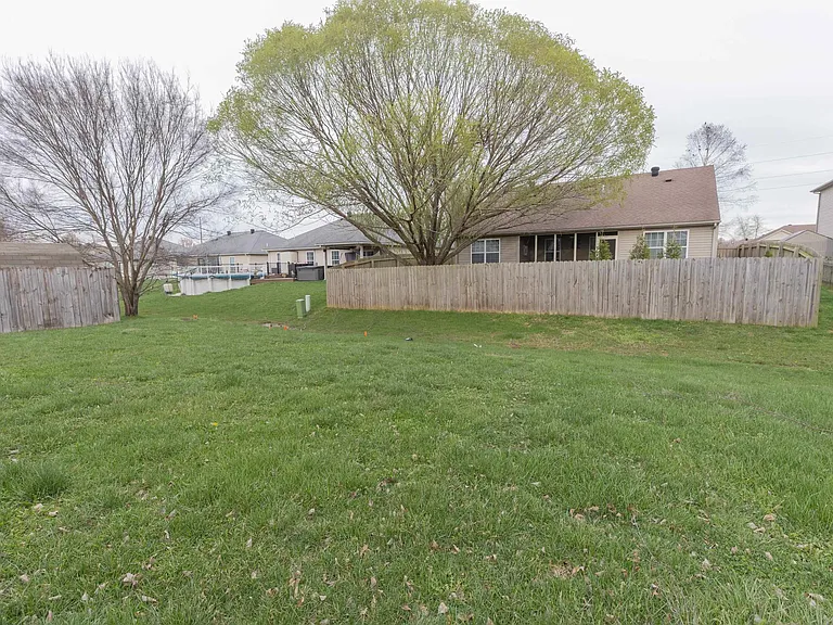 4920 Penrose Dr — Photo 12