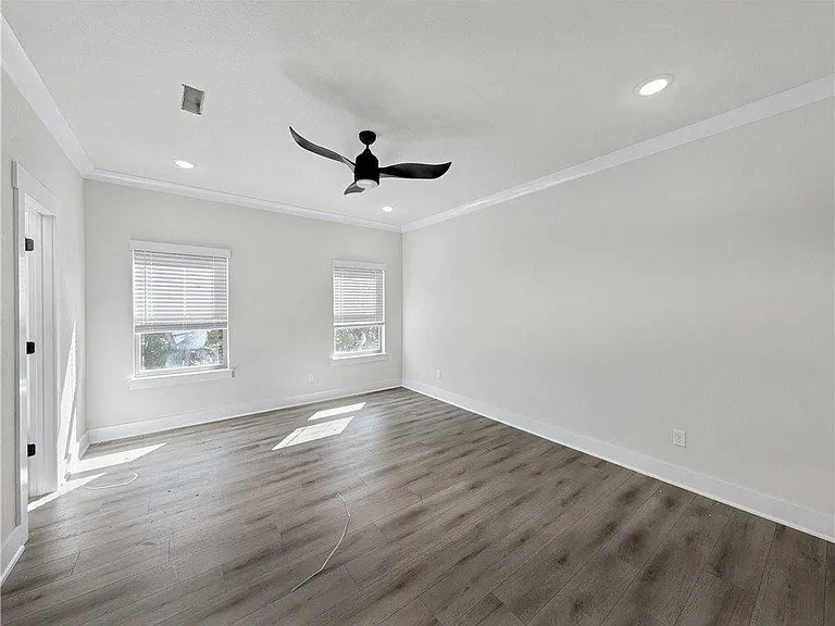 284 Stoneykirk Dr — Photo 9