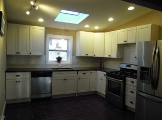 4 Indian Dr, Chelmsford, MA 01824