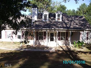 372 Macedonia Rd, Newnan, GA 30263
