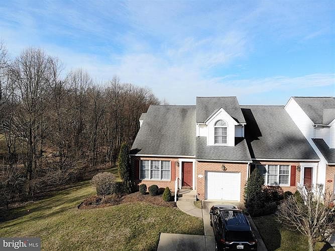 1st image of 1824 Barrington Village Ct