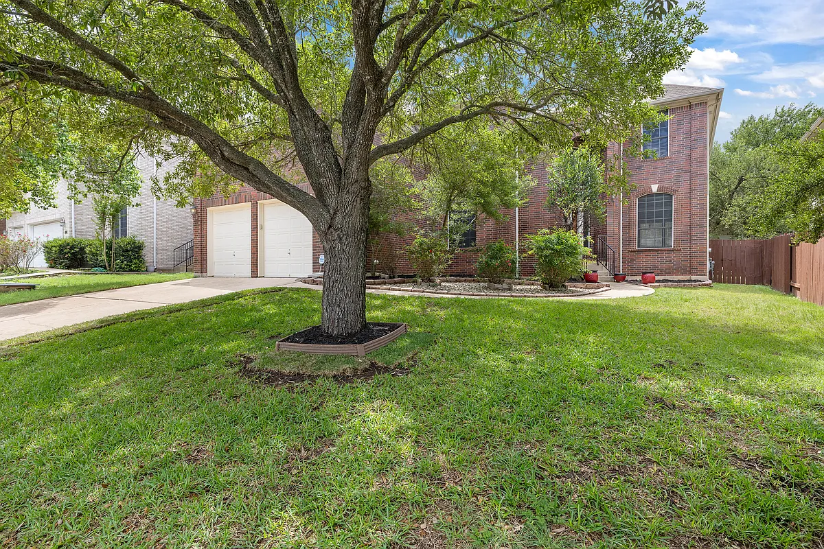 Building Photo - 10707 Bramblecrest Dr
