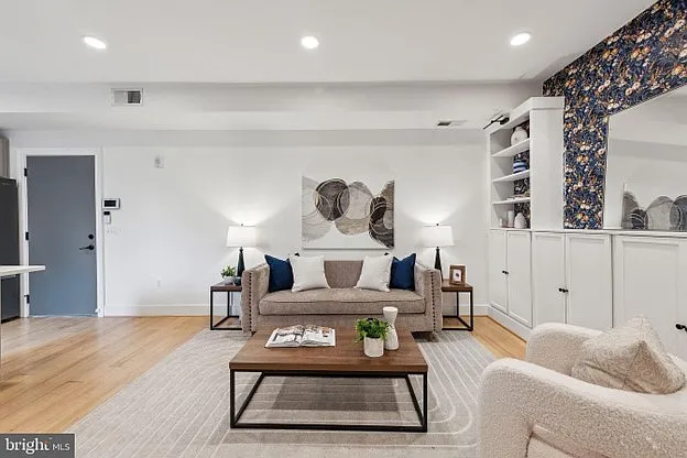 811 Upshur St NW #4 — Photo 13