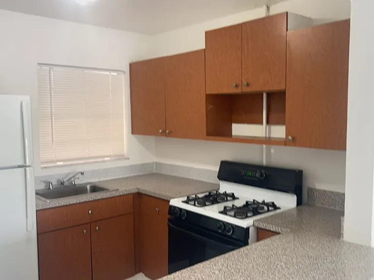 Allegro Apartments — Photo 27