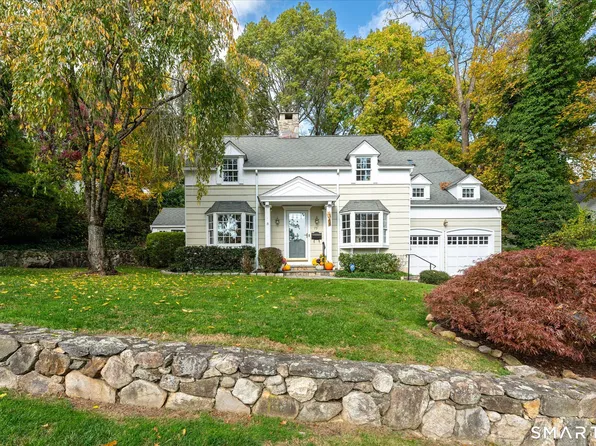 75 Halliwell Drive, Stamford, CT 06902