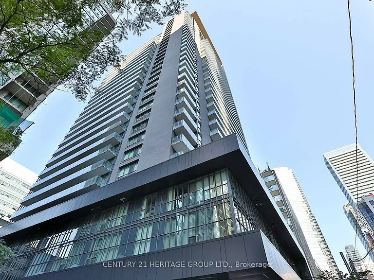 770 Bay St #Penthouse 603 — Photo 2