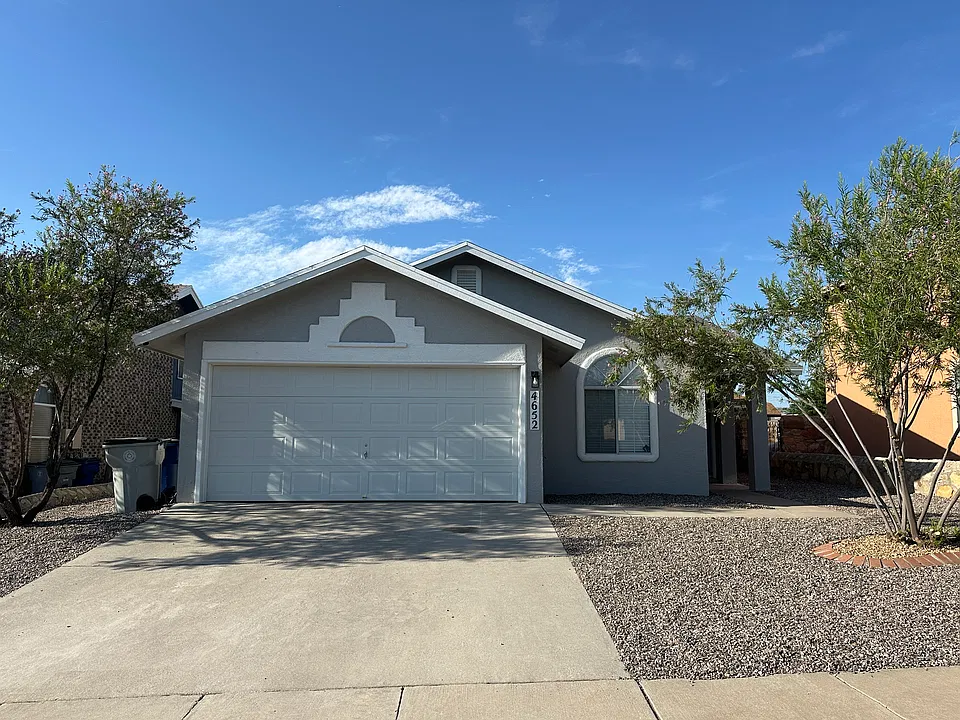 4652 Loma Linda Cir