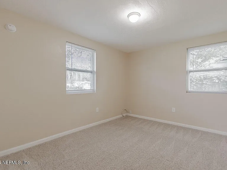 848 Glynlea Rd — Photo 20