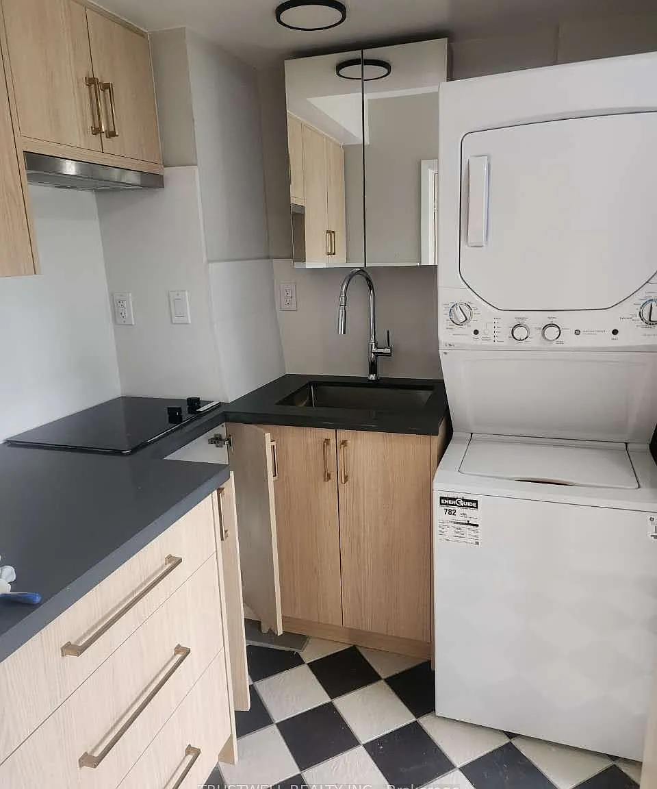 1 bed, $1,400 — Photo 3