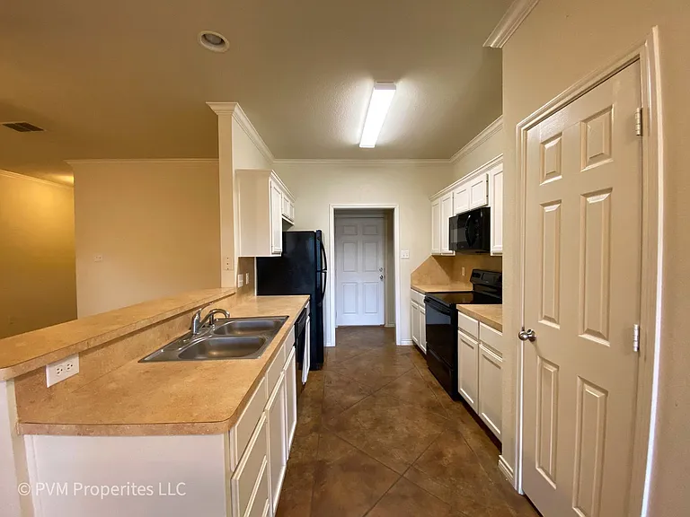 3061 Palomino Trl — Photo 6
