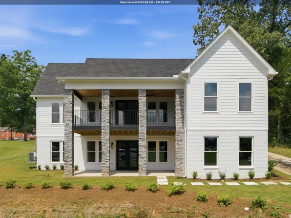 721 2nd St, Helena, AL 35080