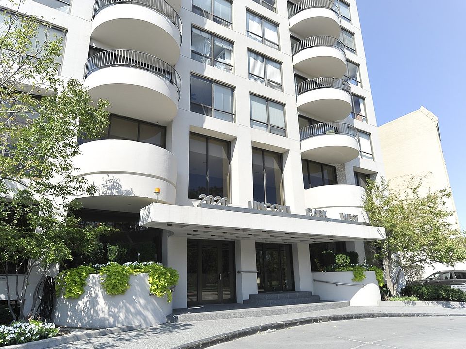 1st image of 2020 N Lincoln Park West Ave #9H