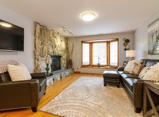 836 Kendall Ln #5B, Lake Geneva, WI 53147