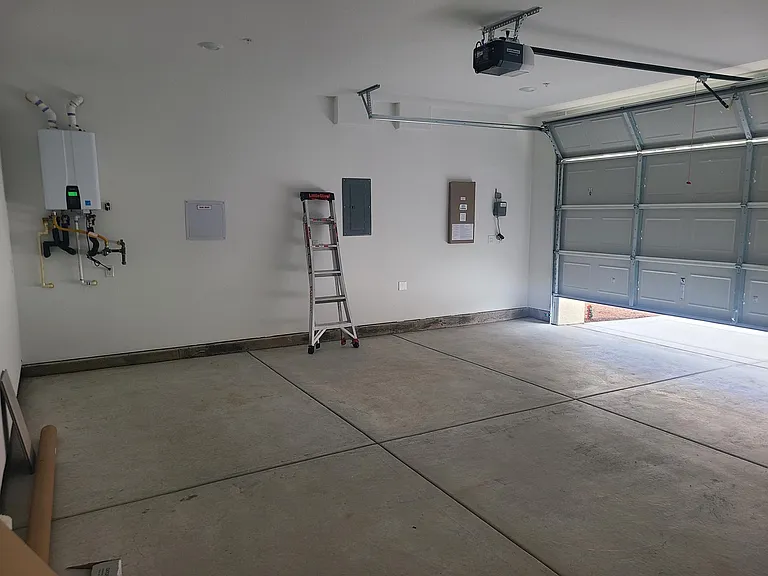 2064 Shale St — Photo 26