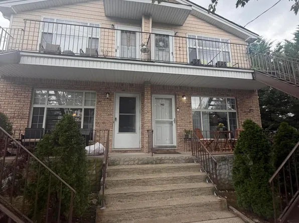134 Monahan Ave, Staten Island, NY 10314