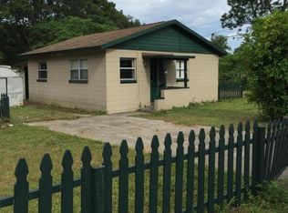 1823 Griflet Rd, Jacksonville, FL 32211