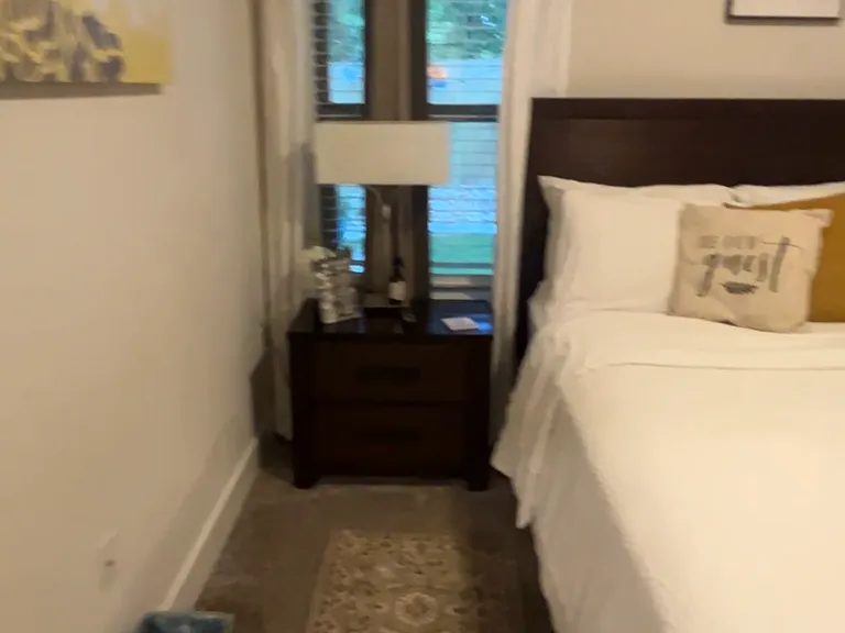 433 Pemberton Ln — Photo 17