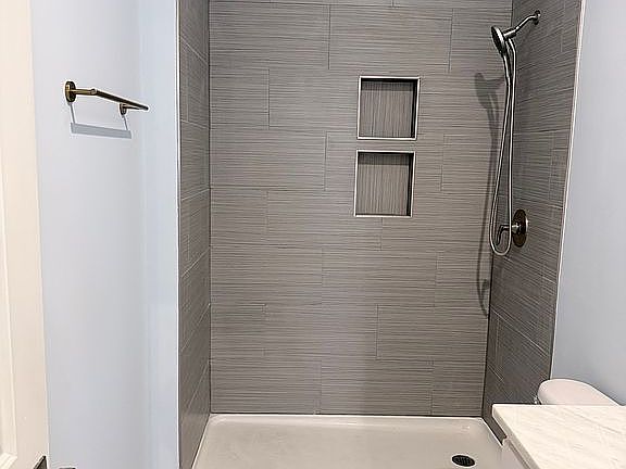 4th image of 118 Santa Marta Dr