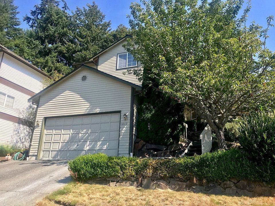 1st image of 10602 157th Ave NE