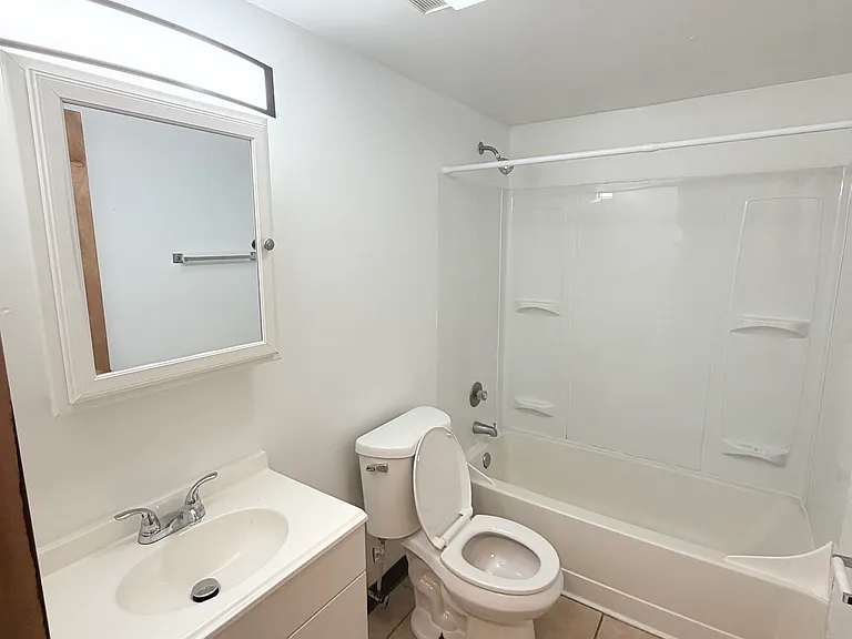 704 Orchard Ave #202 — Photo 6