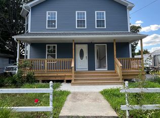 142 Ballston Ave #1, Pawtucket, RI 02861