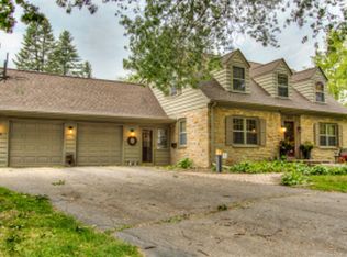 2907 Ross Rd, Ames, IA 50014