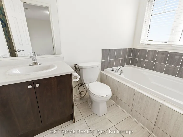 8 Coxhead Ln — Photo 18