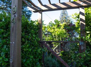 94 Fairlawn Dr, Berkeley, CA 94708
