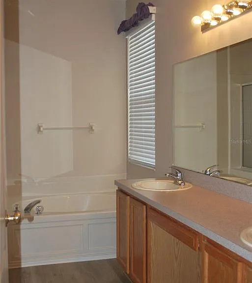 909 Grand Canyon Dr — Photo 20