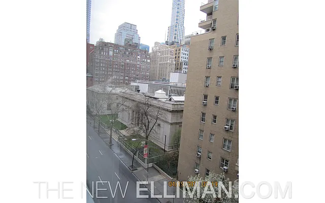 Rented by Douglas Elliman | media 24
