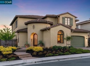 200 Willowbrook Ln, Moraga, CA 94556