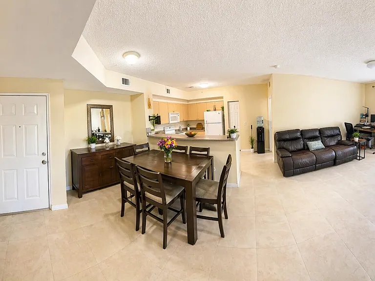 7980 N Nob Hill Rd #205 — Photo 11