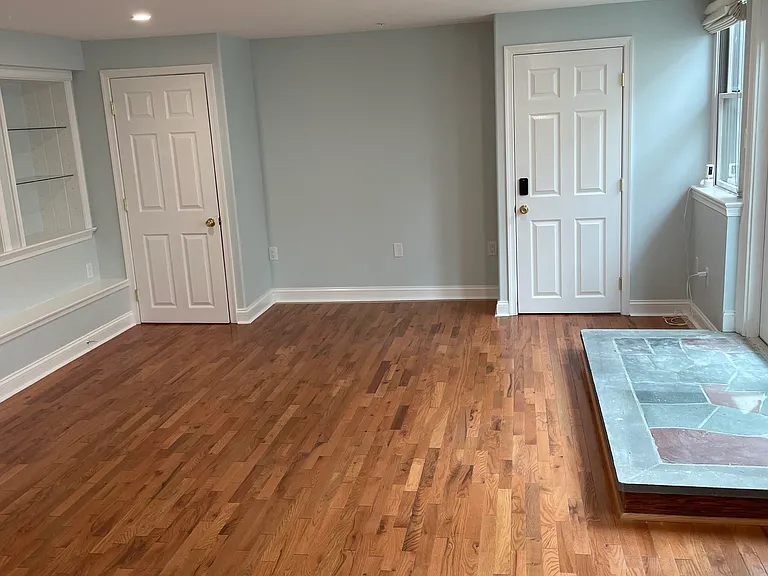 136 Garrett Ave #1 — Photo 12