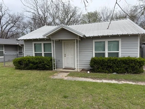 965 N Stephen Ave, Stephenville, TX 76401