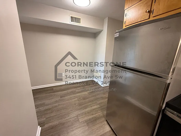 1401 3rd St SW #15 — Photo 3