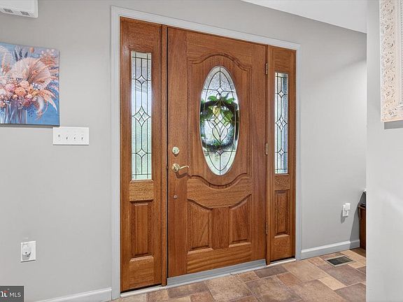 5th image of 7A Penn Manor Rd
