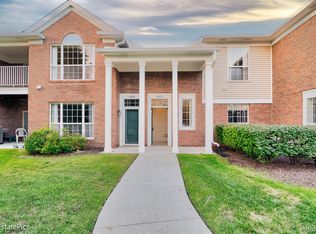 16873 Carriage Way, Northville, MI 48168