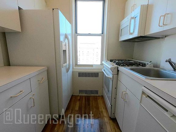 4th image of 111-56 76th Dr #4E