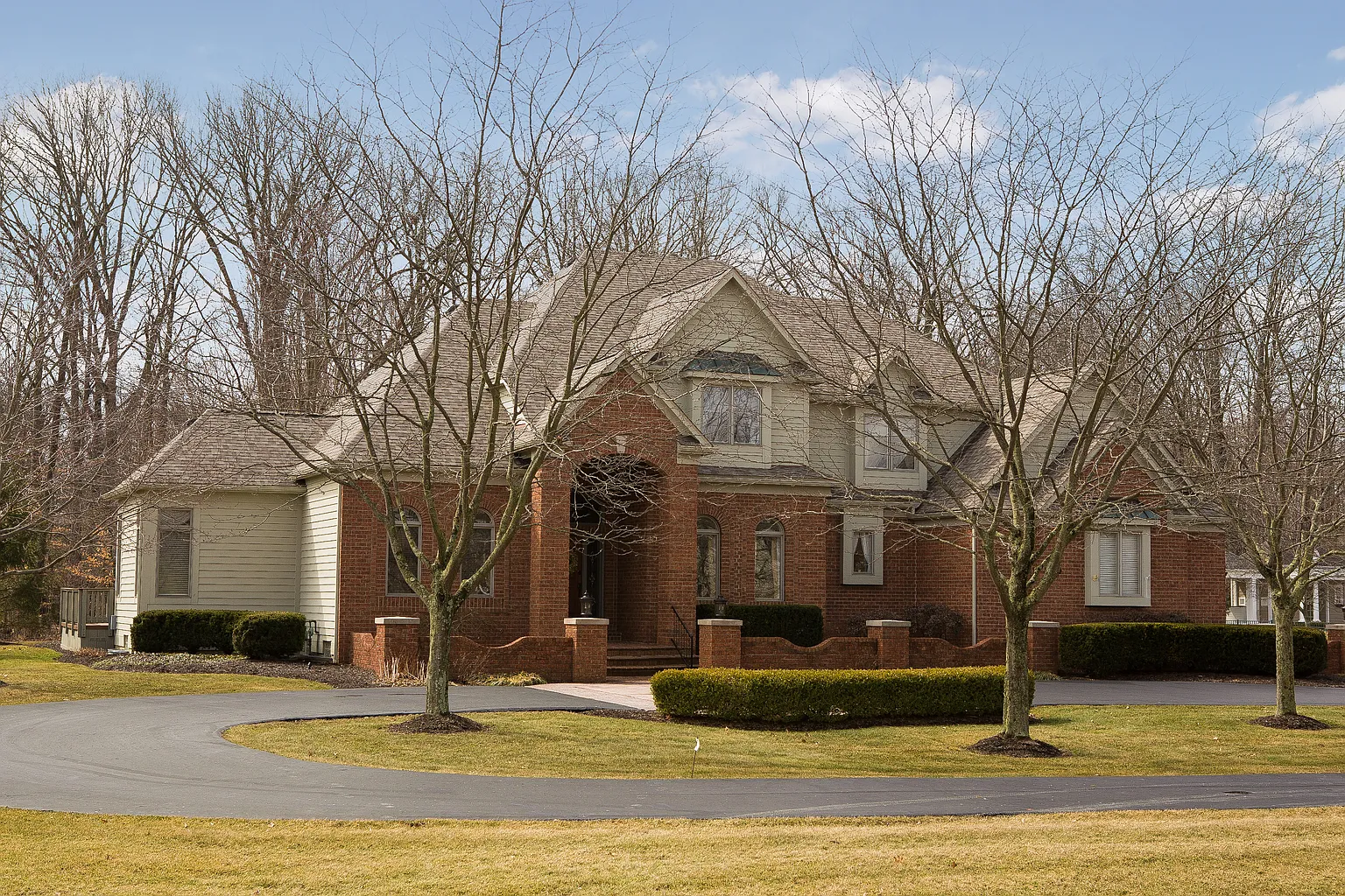 2031 Sherborne Ln photo 1