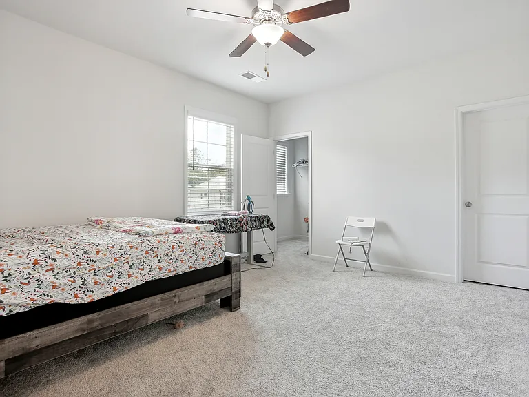 7925 Tiberon Pkwy #0 — Photo 33