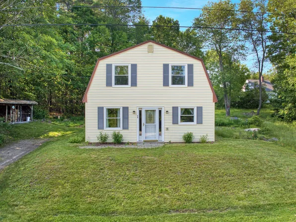 14 W Court Road, Sunapee, NH 03782