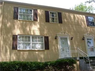 87 Chapel Dr, Pittsburgh, PA 15237